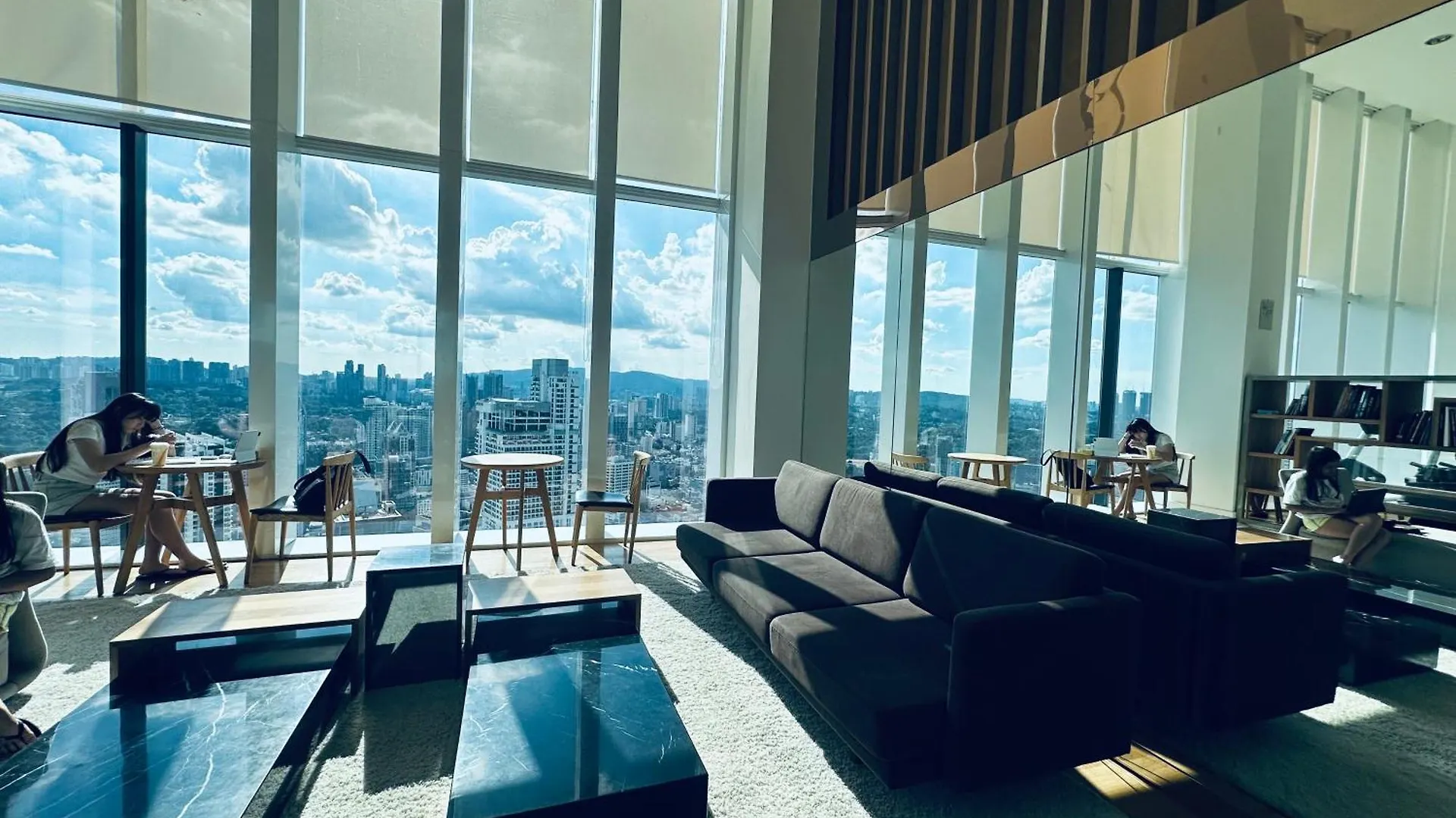 The Platinum Kuala Lumpur By Cozy White Apartment